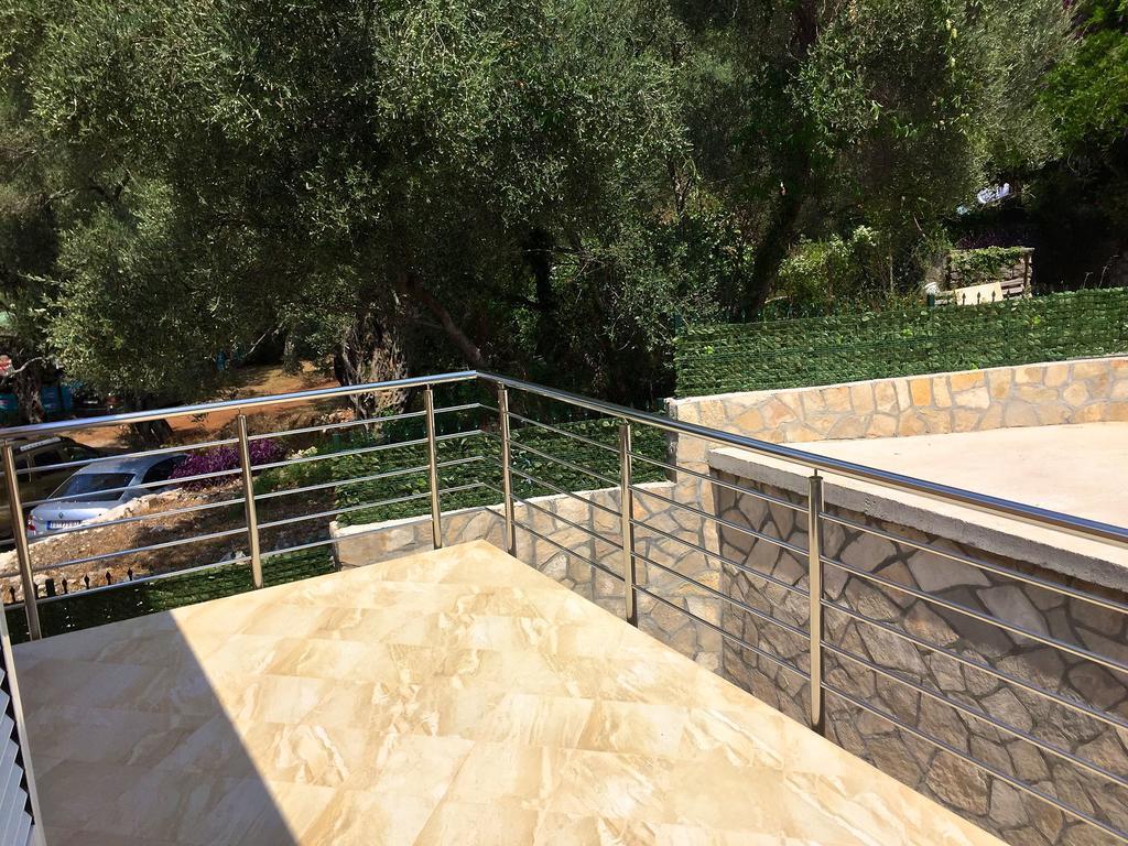 Zanjice Luxury Suite Lustica Exterior photo